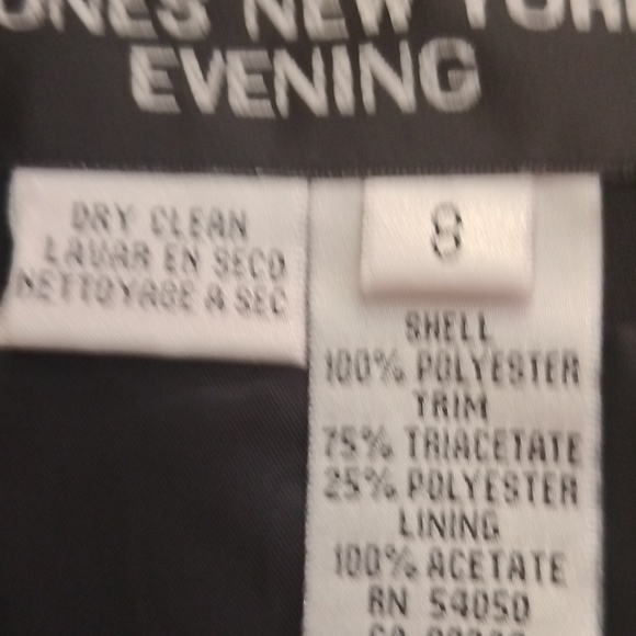 Jones, New York upscale maxi skirt - Picture 9 of 9